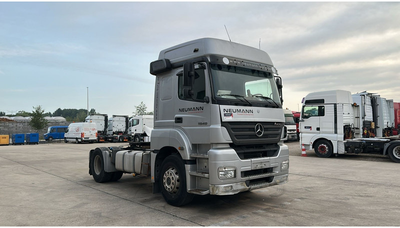 Mercedes-Benz Axor 1840 (BOITE MANUELLE / MANUAL GEARBOX / PROPRE / MP2) - Cabeza tractora: foto 3 Mercedes-Benz Axor 1840 (BOITE MANUELLE / MANUAL GEARBOX / PROPRE / MP2) - Cabeza tractora: foto 3