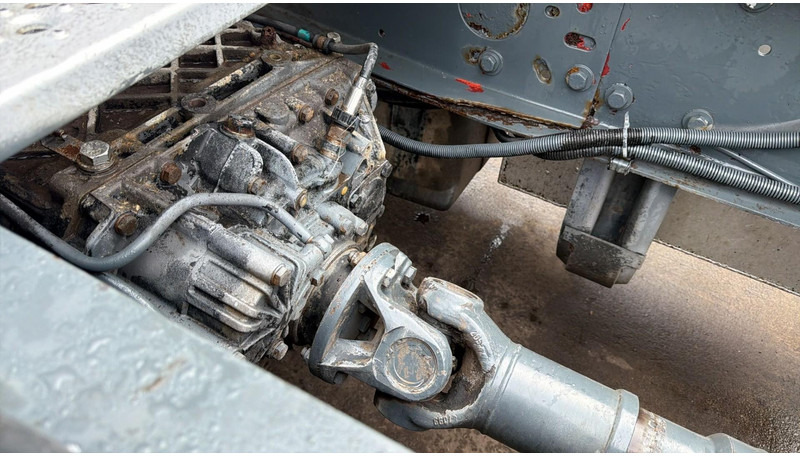 Cabeza tractora Renault Magnum 400 (BOITE MANUELLE / MANUAL GEARBOX): foto 15 Cabeza tractora Renault Magnum 400 (BOITE MANUELLE / MANUAL GEARBOX): foto 15