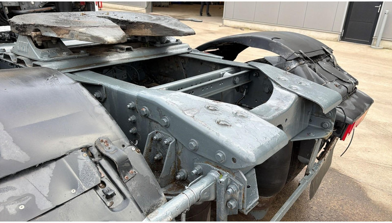 Cabeza tractora Renault Magnum 400 (BOITE MANUELLE / MANUAL GEARBOX): foto 11 Cabeza tractora Renault Magnum 400 (BOITE MANUELLE / MANUAL GEARBOX): foto 11