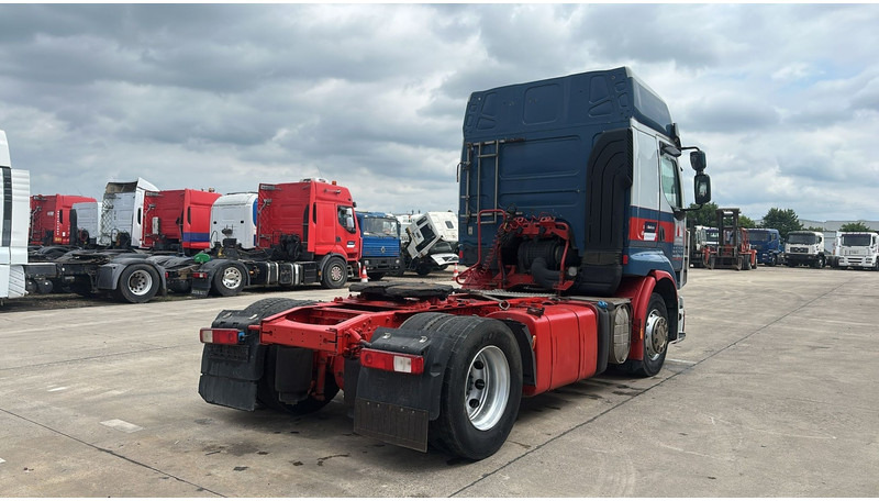 Renault PREMIUM 410 DXI (PROPRE / BONNE ETAT / CLEAN AND GOOD CONDITION) - Cabeza tractora: foto 5 Renault PREMIUM 410 DXI (PROPRE / BONNE ETAT / CLEAN AND GOOD CONDITION) - Cabeza tractora: foto 5