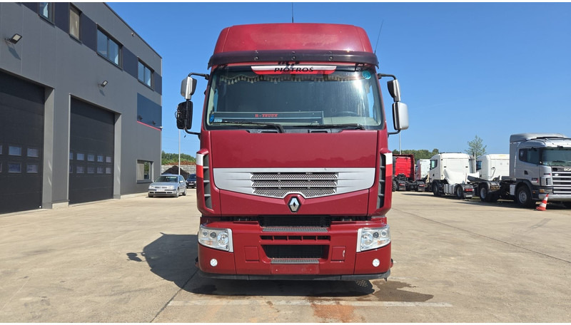 Renault Premium 450 (BOITE MANUELLE / MANUAL GEARBOX / AIRCO) - Cabeza tractora: foto 2 Renault Premium 450 (BOITE MANUELLE / MANUAL GEARBOX / AIRCO) - Cabeza tractora: foto 2