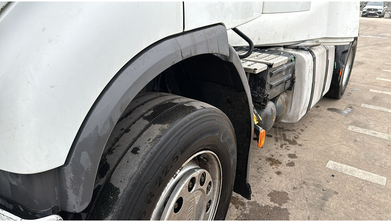 Cabeza tractora Renault Premium 460 DXI (PERFECT CONDITION): foto 8