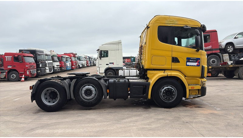 Scania 124-420 (6X2 / 8 TYRES / ORIGINAL TRACTOR UNIT / FRONT STEEL) - Cabeza tractora: foto 4 Scania 124-420 (6X2 / 8 TYRES / ORIGINAL TRACTOR UNIT / FRONT STEEL) - Cabeza tractora: foto 4