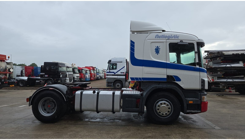 Scania P124 - 360 (POMPE MANUELLE / BOITE MANUELLE / MANUAL PUMP / MANUAL GEARBOX) - Cabeza tractora: foto 4 Scania P124 - 360 (POMPE MANUELLE / BOITE MANUELLE / MANUAL PUMP / MANUAL GEARBOX) - Cabeza tractora: foto 4