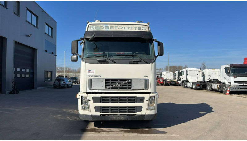 Volvo FH 440 (GOOD CONDITION / BONNE ETAT) - Cabeza tractora: foto 2 Volvo FH 440 (GOOD CONDITION / BONNE ETAT) - Cabeza tractora: foto 2