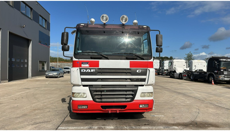 DAF CF 85.430 (20270 LITERS / EURO 3 / TOP CONDITION !!! / PARFAIT ETAT / 6X2 / BOITE MANUELLE) - Camión cisterna: foto 2 DAF CF 85.430 (20270 LITERS / EURO 3 / TOP CONDITION !!! / PARFAIT ETAT / 6X2 / BOITE MANUELLE) - Camión cisterna: foto 2