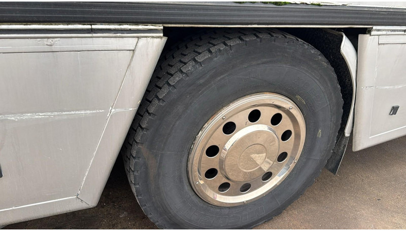 Camión caja cerrada Iveco Eurotech 190 E 38 (BELGIAN TRUCK / PERFECT CONDITION / MANUAL PUMP / MANUAL GEARBOX): foto 8