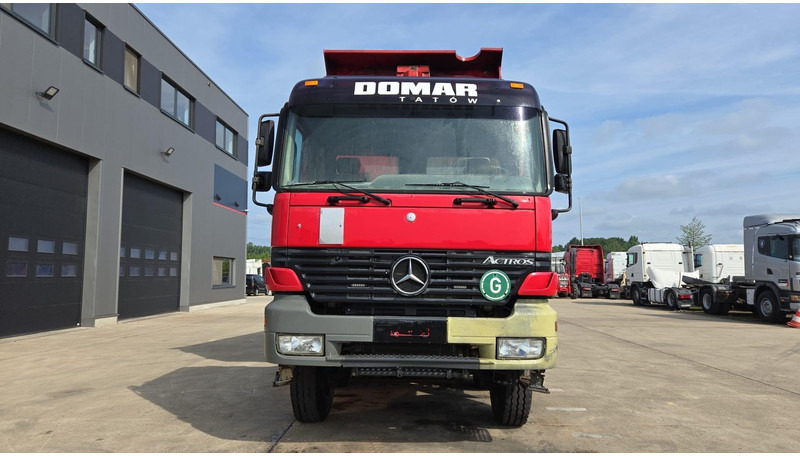 Mercedes-Benz Actros 4148 (8X8 / EPS / LAMES / GRAND PONT / V8 / COUVERTURE BENNE / GRAND BENNE !!!) - Camión volquete: foto 5 Mercedes-Benz Actros 4148 (8X8 / EPS / LAMES / GRAND PONT / V8 / COUVERTURE BENNE / GRAND BENNE !!!) - Camión volquete: foto 5