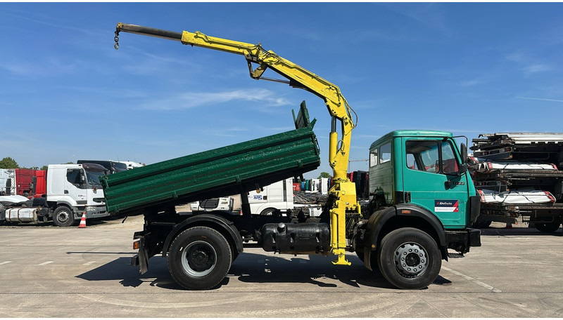 Mercedes-Benz SK 1722 (4X4 / LAMES / GRAND PONT / GRUE / TRES PROPRE / BIG HUB / STEEL SUSP. / V6) - Camión volquete, Camión grúa: foto 4 Mercedes-Benz SK 1722 (4X4 / LAMES / GRAND PONT / GRUE / TRES PROPRE / BIG HUB / STEEL SUSP. / V6) - Camión volquete, Camión grúa: foto 4