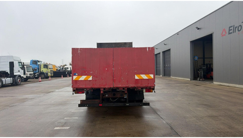 Renault Premium 340 (POMPE MANUELLE / MANUAL PUMP / PLATEAU LONGUE) - Camión caja abierta: foto 5 Renault Premium 340 (POMPE MANUELLE / MANUAL PUMP / PLATEAU LONGUE) - Camión caja abierta: foto 5