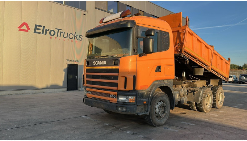 Scania 144-460 (BIG AXLE / GRAND PONT / LAMES / STEEL SUSP. / MANUAL GEARBOX / BOITE MANUELLE) - Camión chasis: foto 1 Scania 144-460 (BIG AXLE / GRAND PONT / LAMES / STEEL SUSP. / MANUAL GEARBOX / BOITE MANUELLE) - Camión chasis: foto 1