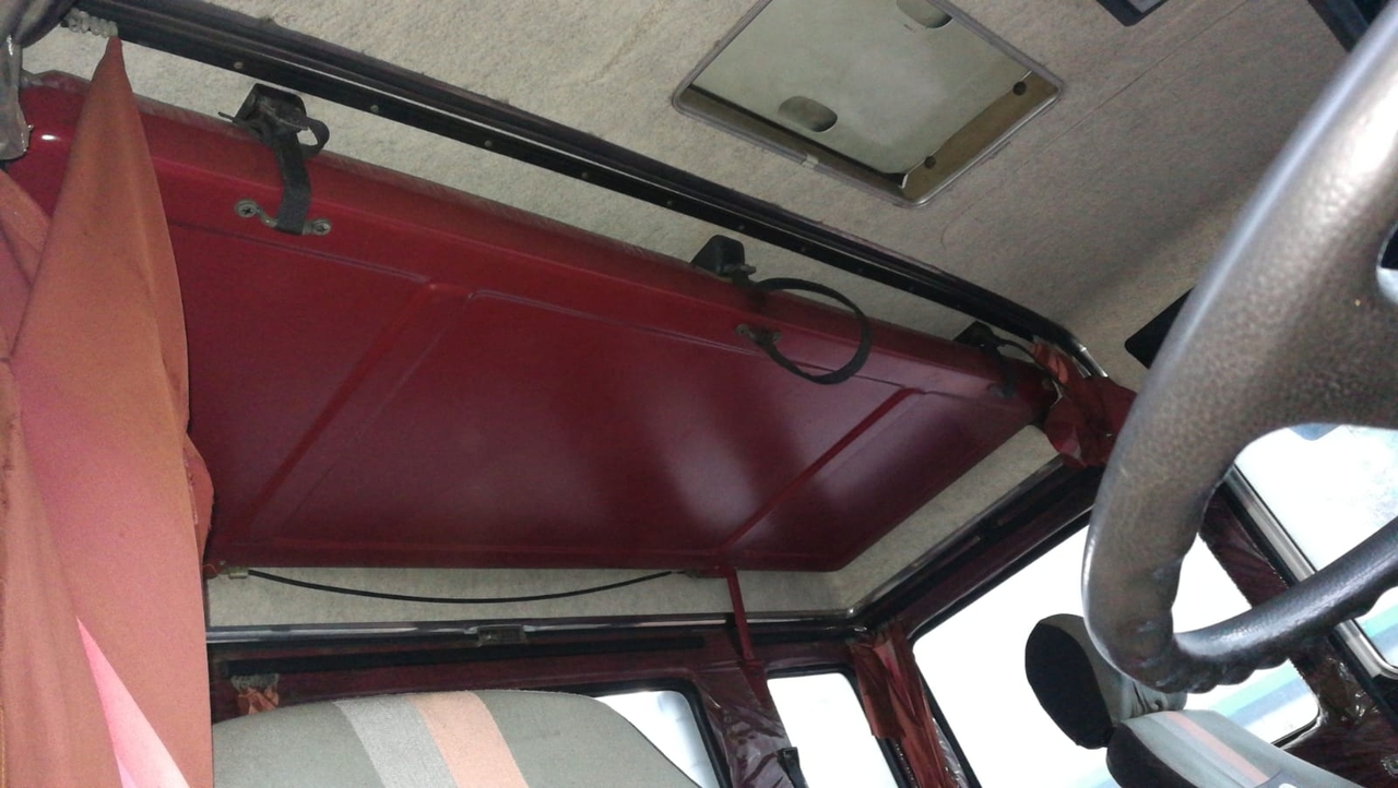 Iveco 190.26 RHD - Camión caja abierta: foto 5 Iveco 190.26 RHD - Camión caja abierta: foto 5