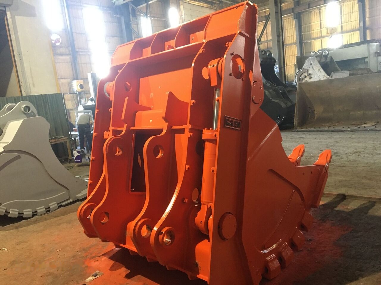 Doosan DX500 - Cazo para excavadora: foto 5 Doosan DX500 - Cazo para excavadora: foto 5