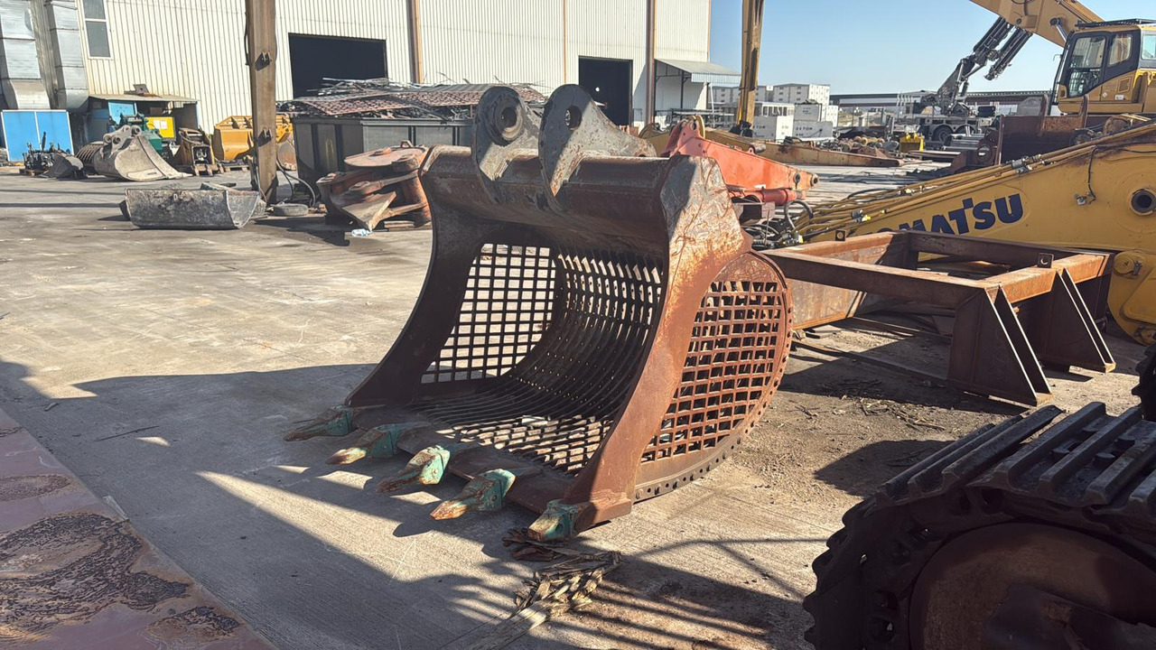 Sumitomo SH330 Screen Bucket - Cazo para excavadora para Excavadora de cadenas: foto 2 Sumitomo SH330 Screen Bucket - Cazo para excavadora para Excavadora de cadenas: foto 2