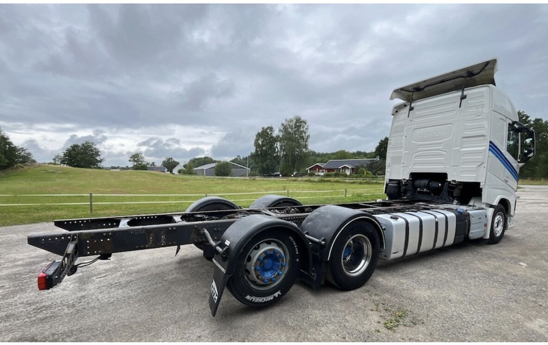 Volvo FH500 - Camión chasis: foto 3 Volvo FH500 - Camión chasis: foto 3