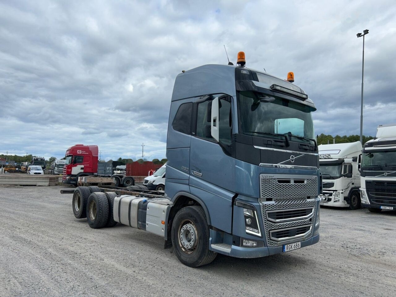 Volvo FH650 - Camión chasis: foto 3 Volvo FH650 - Camión chasis: foto 3
