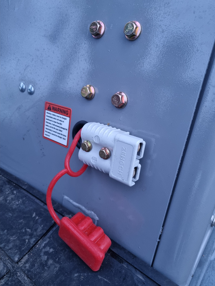 Cargadora de ruedas WCM L2110e E-Power: foto 15 Cargadora de ruedas WCM L2110e E-Power: foto 15