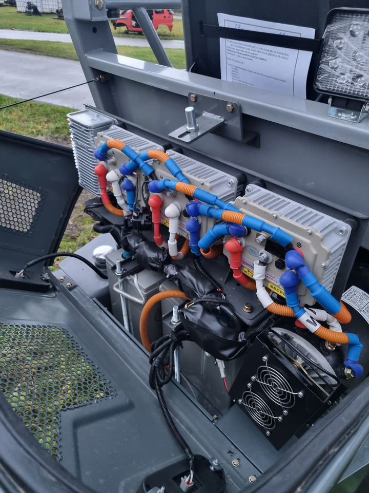 Cargadora de ruedas WCM L2110e E-Power: foto 10 Cargadora de ruedas WCM L2110e E-Power: foto 10