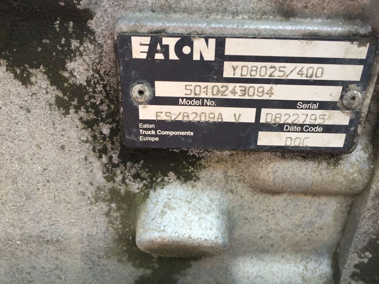 Eaton FS/8209A Y08025/400 truck - Caja de cambios para Camión: foto 1 Eaton FS/8209A Y08025/400 truck - Caja de cambios para Camión: foto 1