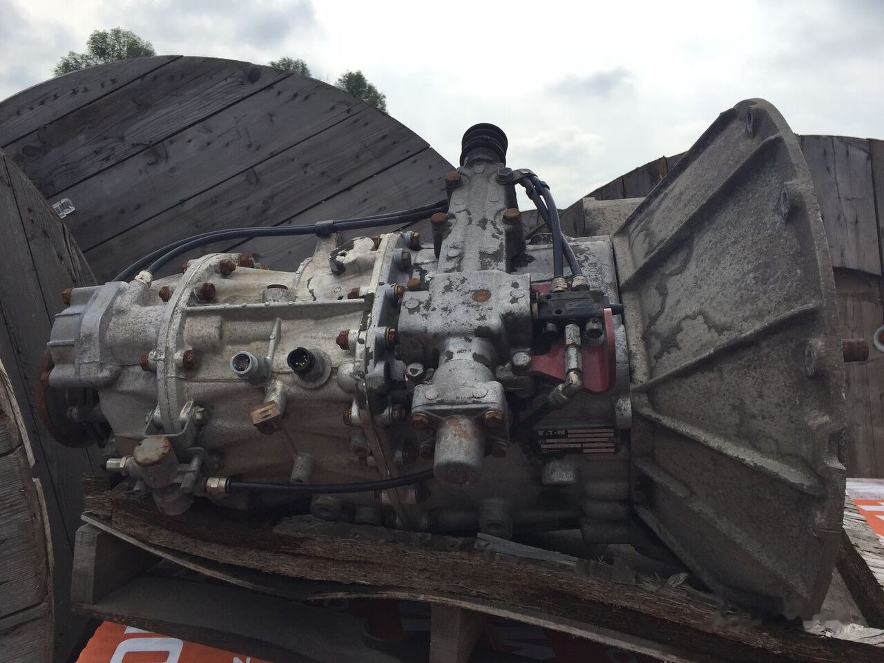 Eaton FS/8209A Y08025/400 truck - Caja de cambios para Camión: foto 2 Eaton FS/8209A Y08025/400 truck - Caja de cambios para Camión: foto 2