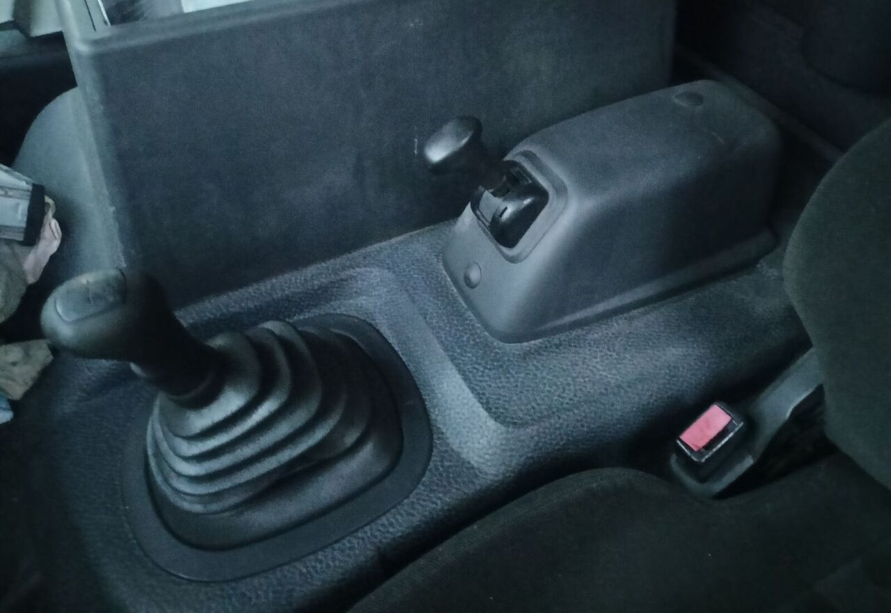 Camión caja abierta, Camión grúa Mercedes-Benz Atego 1224: foto 6
