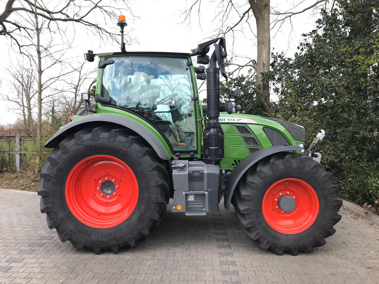 Fendt 514 Vario S4 ProfiPlus - Tractor: foto 2 Fendt 514 Vario S4 ProfiPlus - Tractor: foto 2