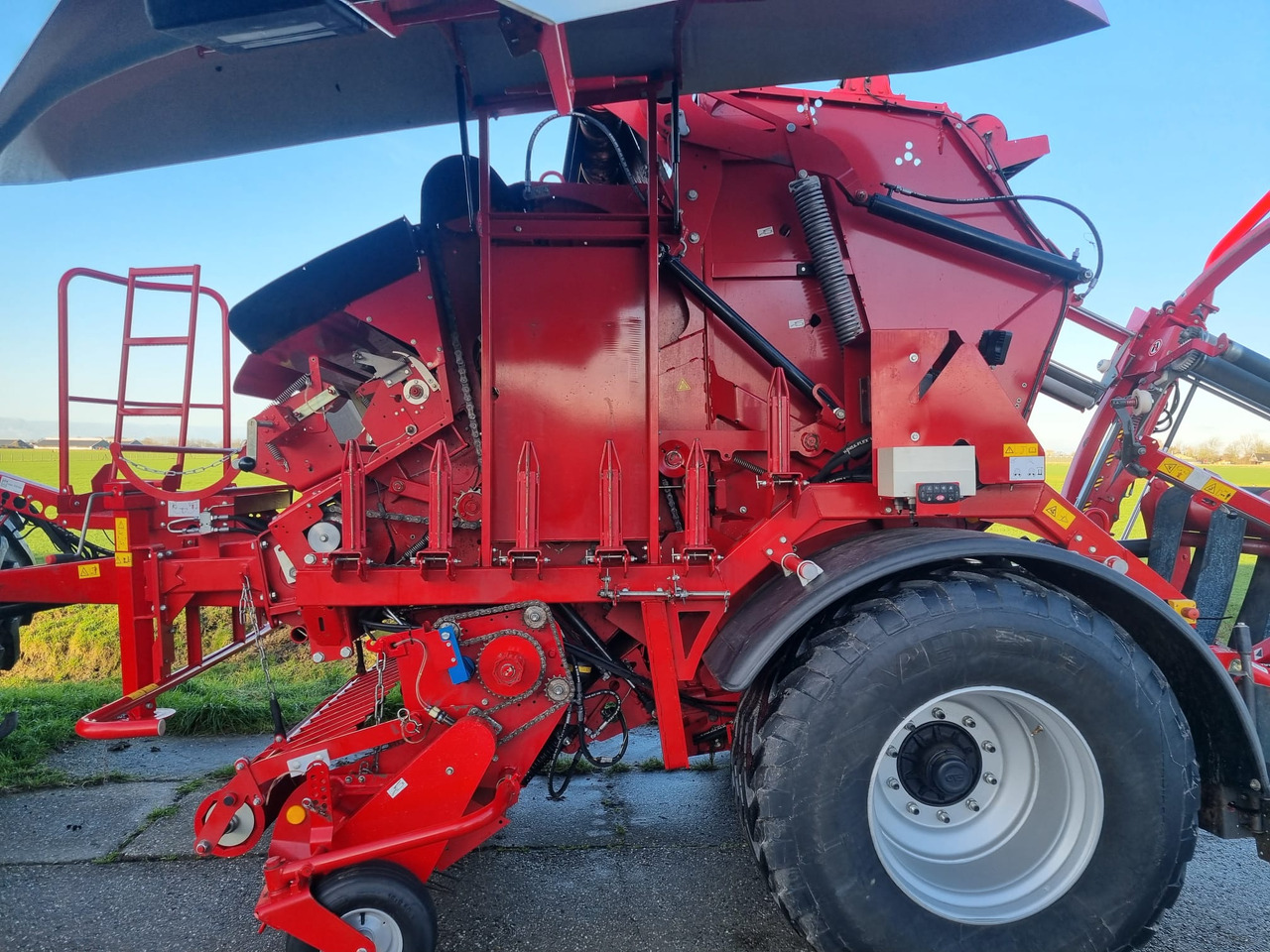 Lely-Welger RPC 160V - Encintadora de pacas: foto 5 Lely-Welger RPC 160V - Encintadora de pacas: foto 5