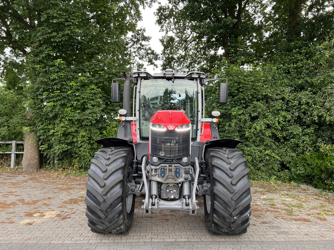 Massey Ferguson 8S.225 Dyne E-power - Tractor: foto 5 Massey Ferguson 8S.225 Dyne E-power - Tractor: foto 5