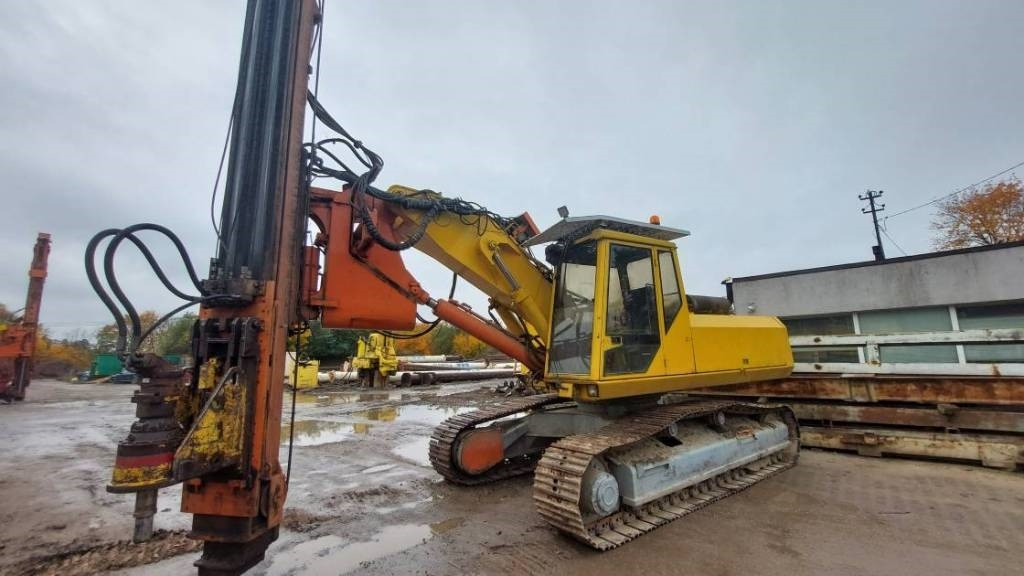 ABI MULLER MS-M12000T SENNEBOGEN SR28T bauer bg rg rtg - Martillo de hinca de pilotes: foto 1 ABI MULLER MS-M12000T SENNEBOGEN SR28T bauer bg rg rtg - Martillo de hinca de pilotes: foto 1