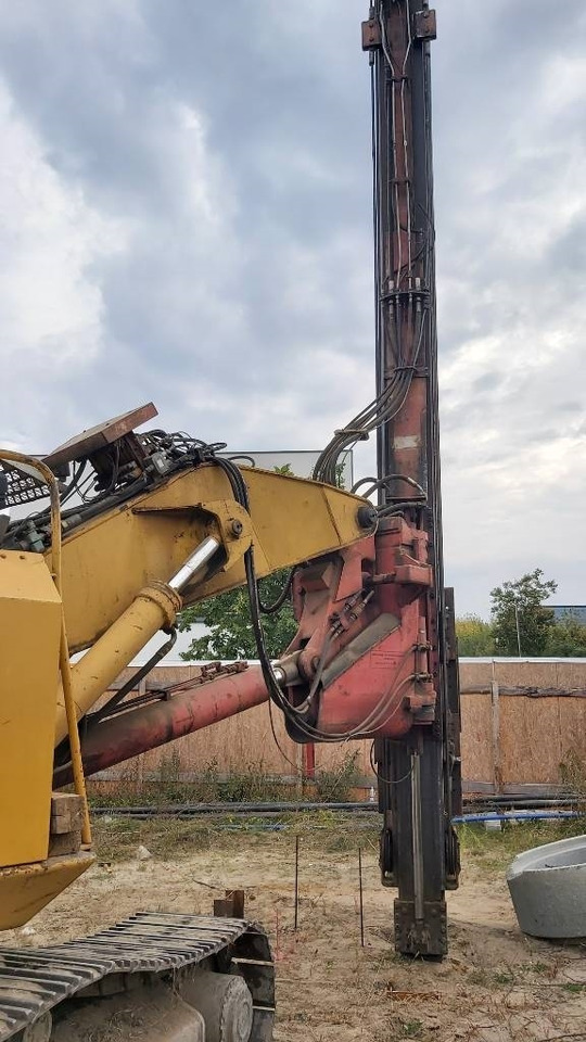 ABI MULLER MS-M12000T SENNEBOGEN SR28T bauer bg rg rtg - Martillo de hinca de pilotes: foto 5 ABI MULLER MS-M12000T SENNEBOGEN SR28T bauer bg rg rtg - Martillo de hinca de pilotes: foto 5