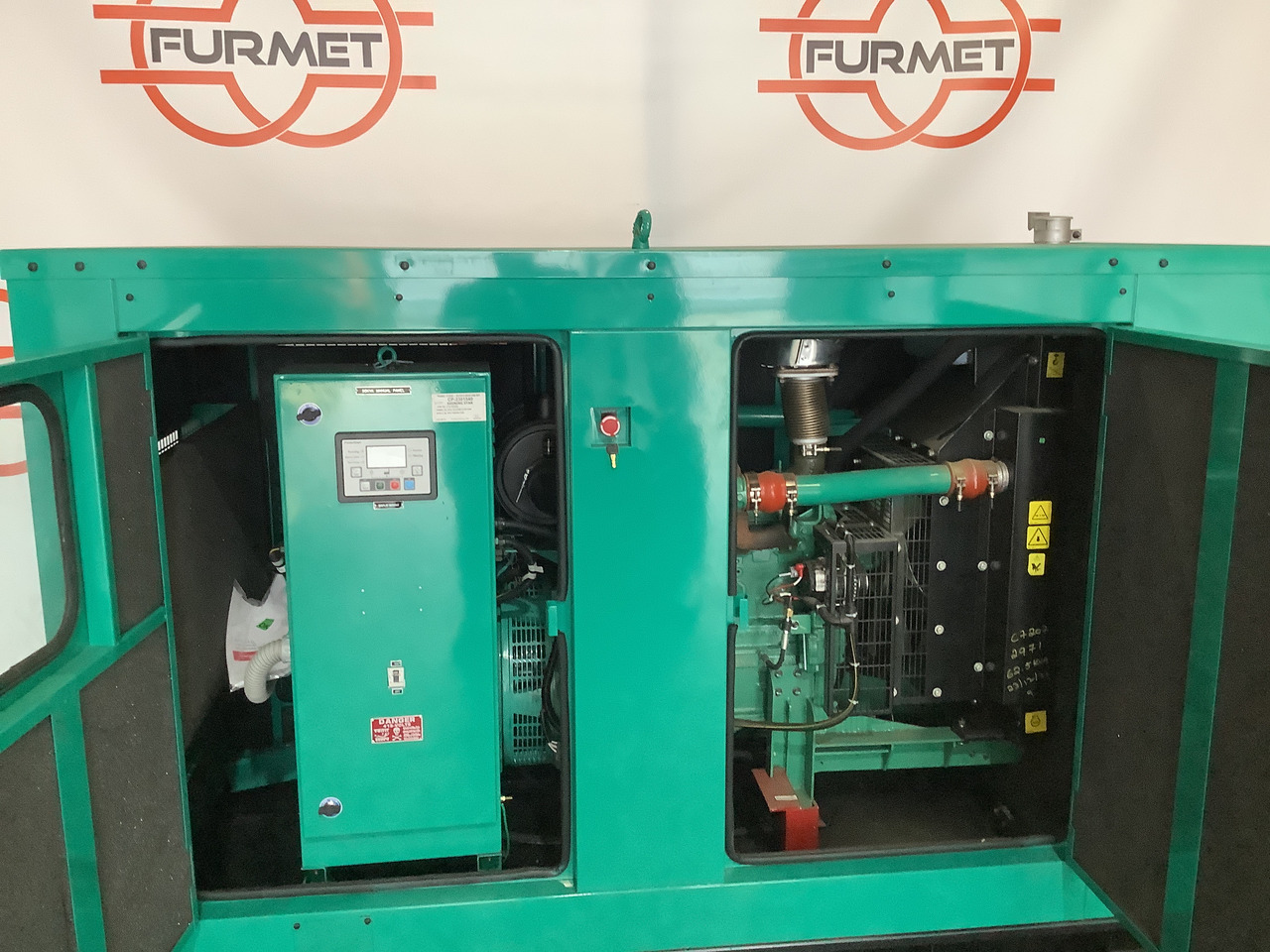 Cummins 62.5 KVA Brand new - Generador industriale: foto 3 Cummins 62.5 KVA Brand new - Generador industriale: foto 3