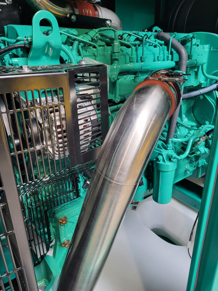 Cummins C450D5Q. 450KVA Generator. Brand new. - Generador industriale: foto 4 Cummins C450D5Q. 450KVA Generator. Brand new. - Generador industriale: foto 4