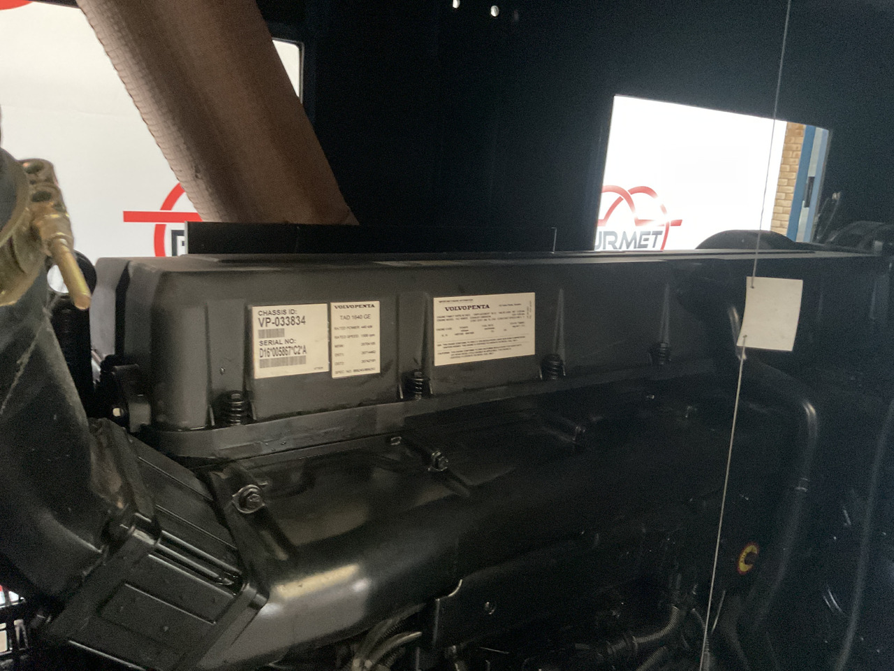 Volvo 500KVA, Generatorset. Like brand new. 98 Running hours since new! - Generador industriale: foto 4 Volvo 500KVA, Generatorset. Like brand new. 98 Running hours since new! - Generador industriale: foto 4