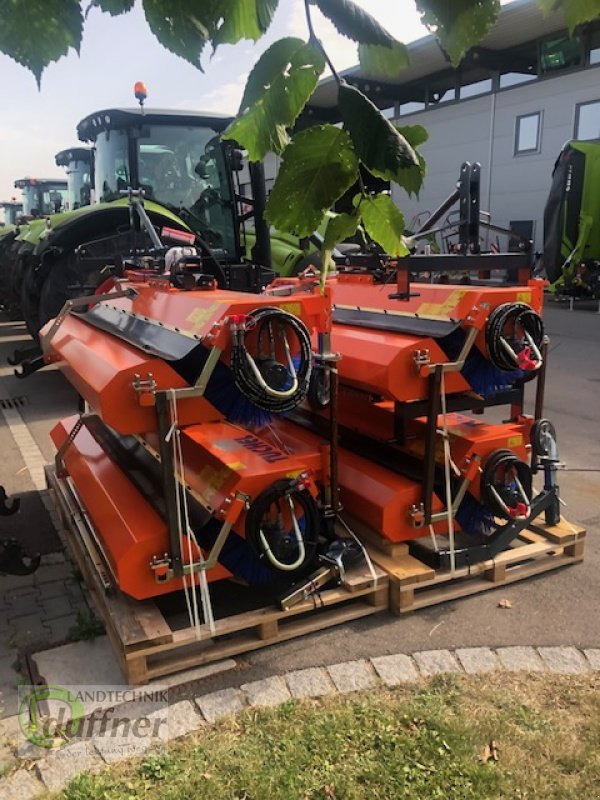 Tuchel Eco 230 Front - Barredora cucharón para Vehículo municipal: foto 4 Tuchel Eco 230 Front - Barredora cucharón para Vehículo municipal: foto 4