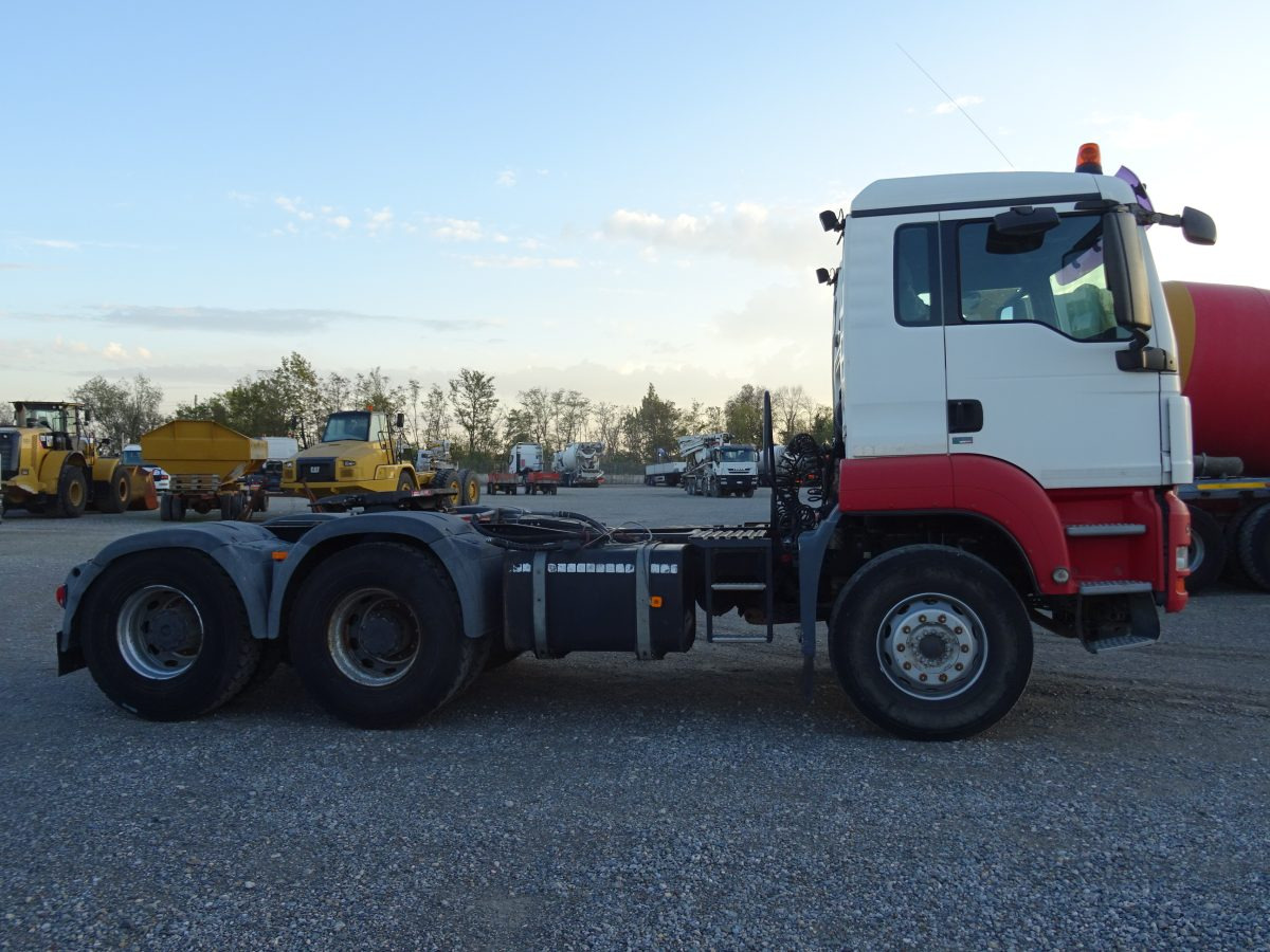 MAN TGA 33.480 - Cabeza tractora: foto 4 MAN TGA 33.480 - Cabeza tractora: foto 4