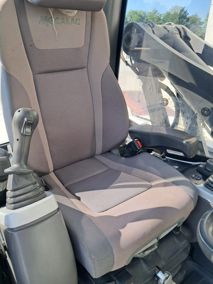 MECALAC 12MTX - Excavadora de ruedas: foto 5 MECALAC 12MTX - Excavadora de ruedas: foto 5