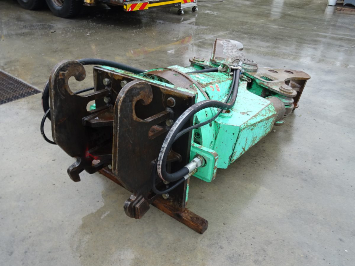 MONTABERT DA370ME - Cizalla de demolición: foto 4 MONTABERT DA370ME - Cizalla de demolición: foto 4