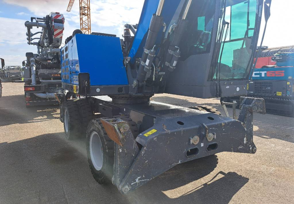 Fuchs MHL320F - Manipulador de materiales: foto 5 Fuchs MHL320F - Manipulador de materiales: foto 5