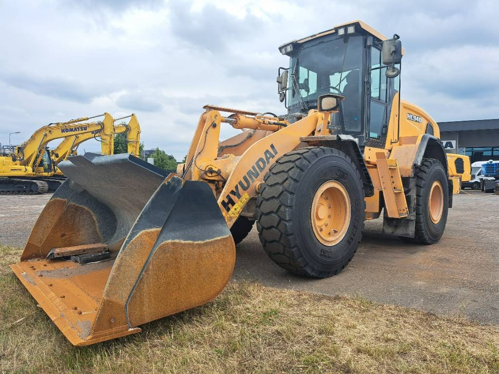Hyundai HL940 - Cargadora de ruedas: foto 1 Hyundai HL940 - Cargadora de ruedas: foto 1