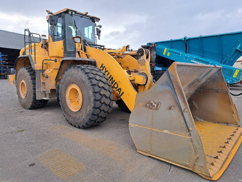 Cargadora de ruedas Hyundai HL980XT: foto 1