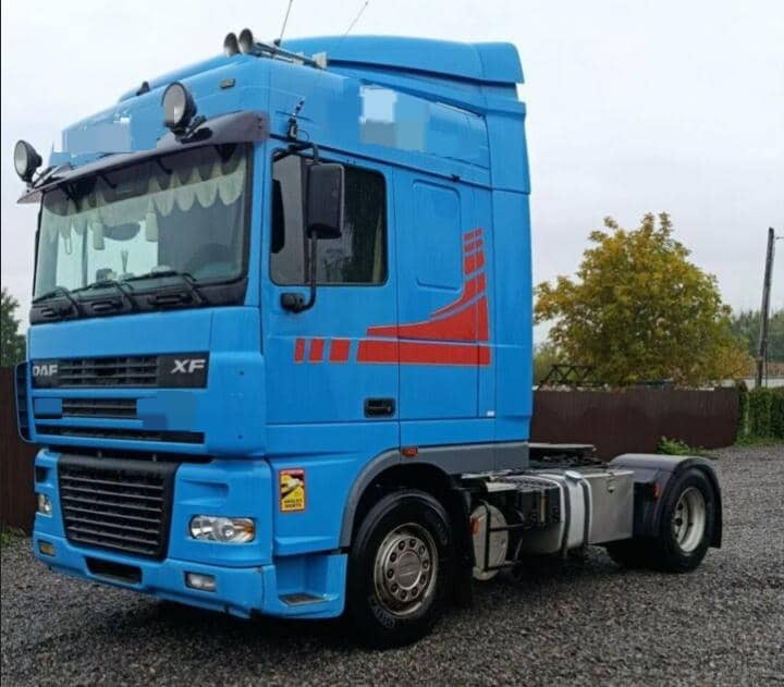 DAF XF95 - Cabeza tractora: foto 2 DAF XF95 - Cabeza tractora: foto 2