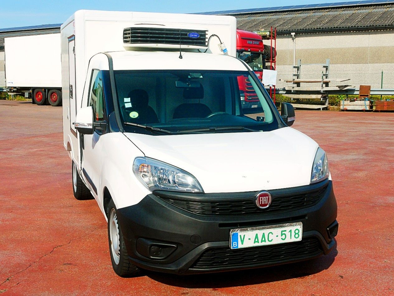Fiat DOBLO 1.6 KUHLKOFFER CARRIER XARIOS -20c A/C - Furgoneta frigorifica: foto 1 Fiat DOBLO 1.6 KUHLKOFFER CARRIER XARIOS -20c A/C - Furgoneta frigorifica: foto 1