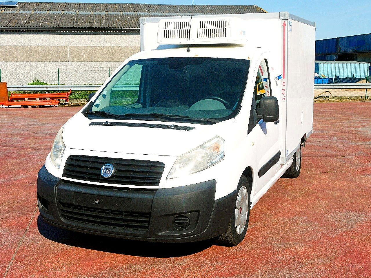 Fiat SCUDO 2.0 KUHKOFFER RELEC FROID TR 22 -20C - Furgoneta frigorifica: foto 4 Fiat SCUDO 2.0 KUHKOFFER RELEC FROID TR 22 -20C - Furgoneta frigorifica: foto 4