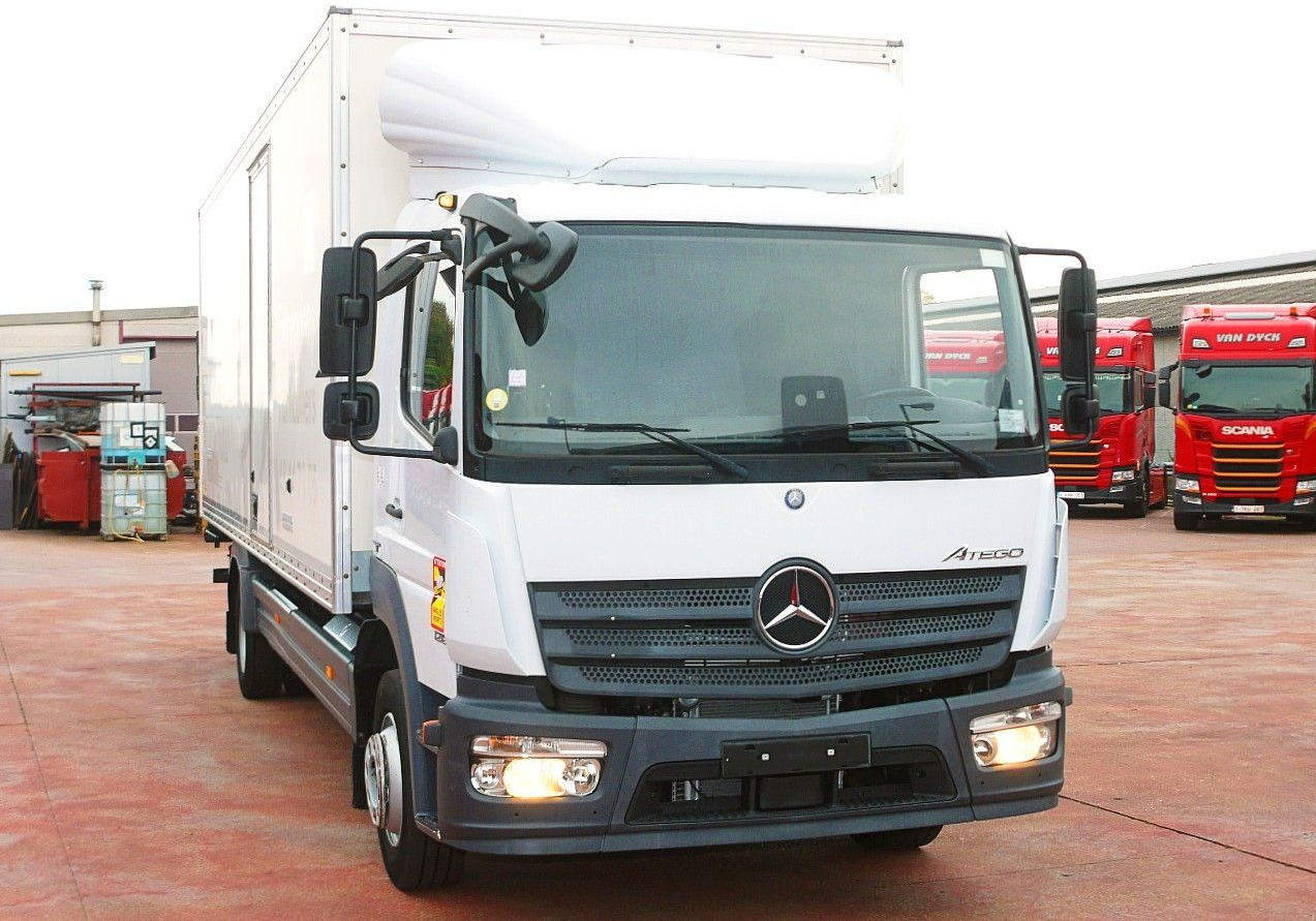Mercedes-Benz 1218 ATEGO MEUBEL KOFFER A/C 124 Tkm - Furgoneta caja cerrada: foto 1 Mercedes-Benz 1218 ATEGO MEUBEL KOFFER A/C 124 Tkm - Furgoneta caja cerrada: foto 1