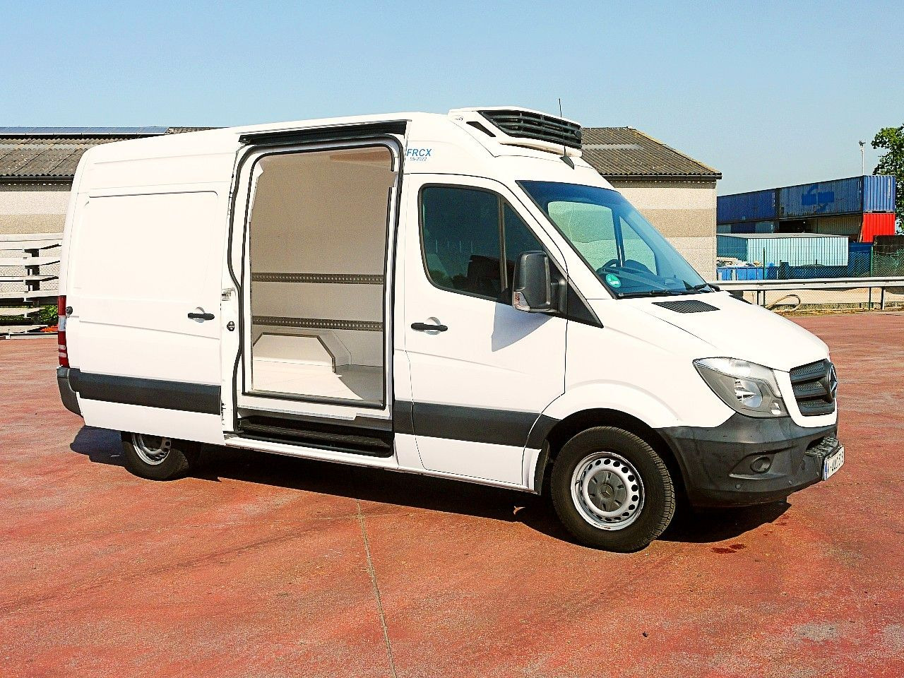 Mercedes-Benz 313 SPRINTER KUHLKASTENWAGEN CARRIER XARIOS -20C - Furgoneta frigorifica: foto 3 Mercedes-Benz 313 SPRINTER KUHLKASTENWAGEN CARRIER XARIOS -20C - Furgoneta frigorifica: foto 3