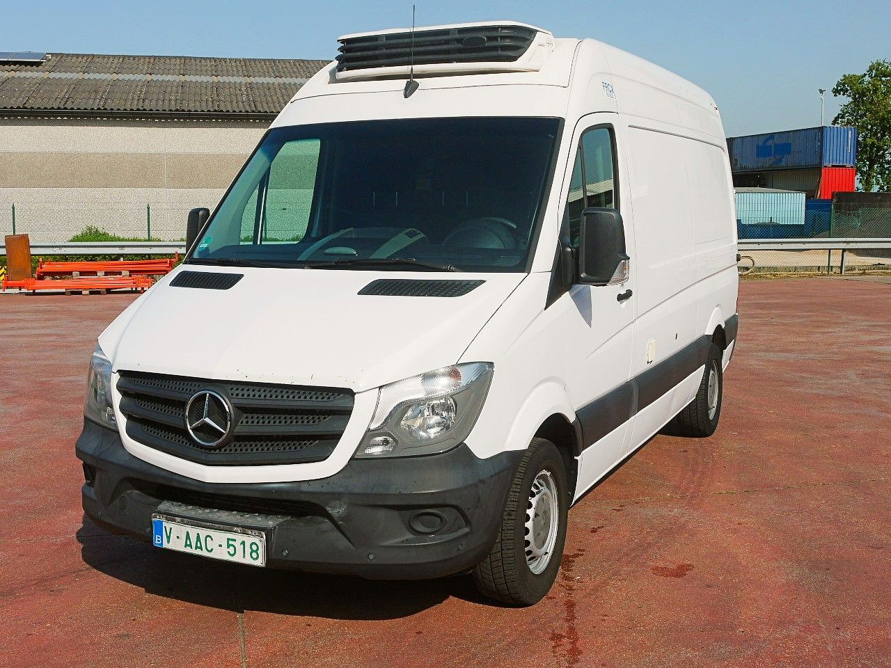 Mercedes-Benz 313 SPRINTER KUHLKASTENWAGEN CARRIER XARIOS -20C - Furgoneta frigorifica: foto 5 Mercedes-Benz 313 SPRINTER KUHLKASTENWAGEN CARRIER XARIOS -20C - Furgoneta frigorifica: foto 5