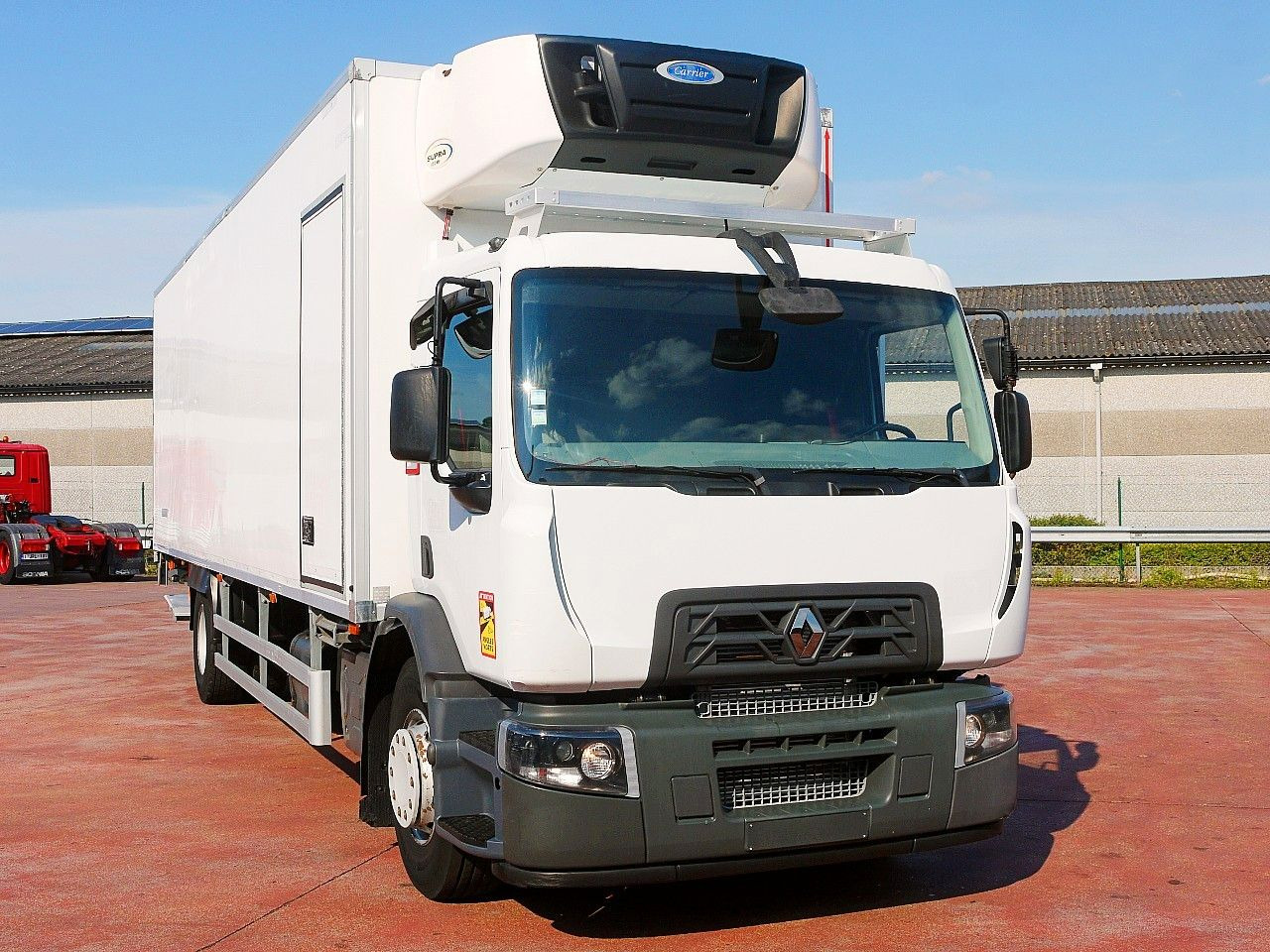 Renault D19.280 KUHLKOFFER CARRIER SUPRA 1150 MT - Camión frigorífico: foto 1 Renault D19.280 KUHLKOFFER CARRIER SUPRA 1150 MT - Camión frigorífico: foto 1