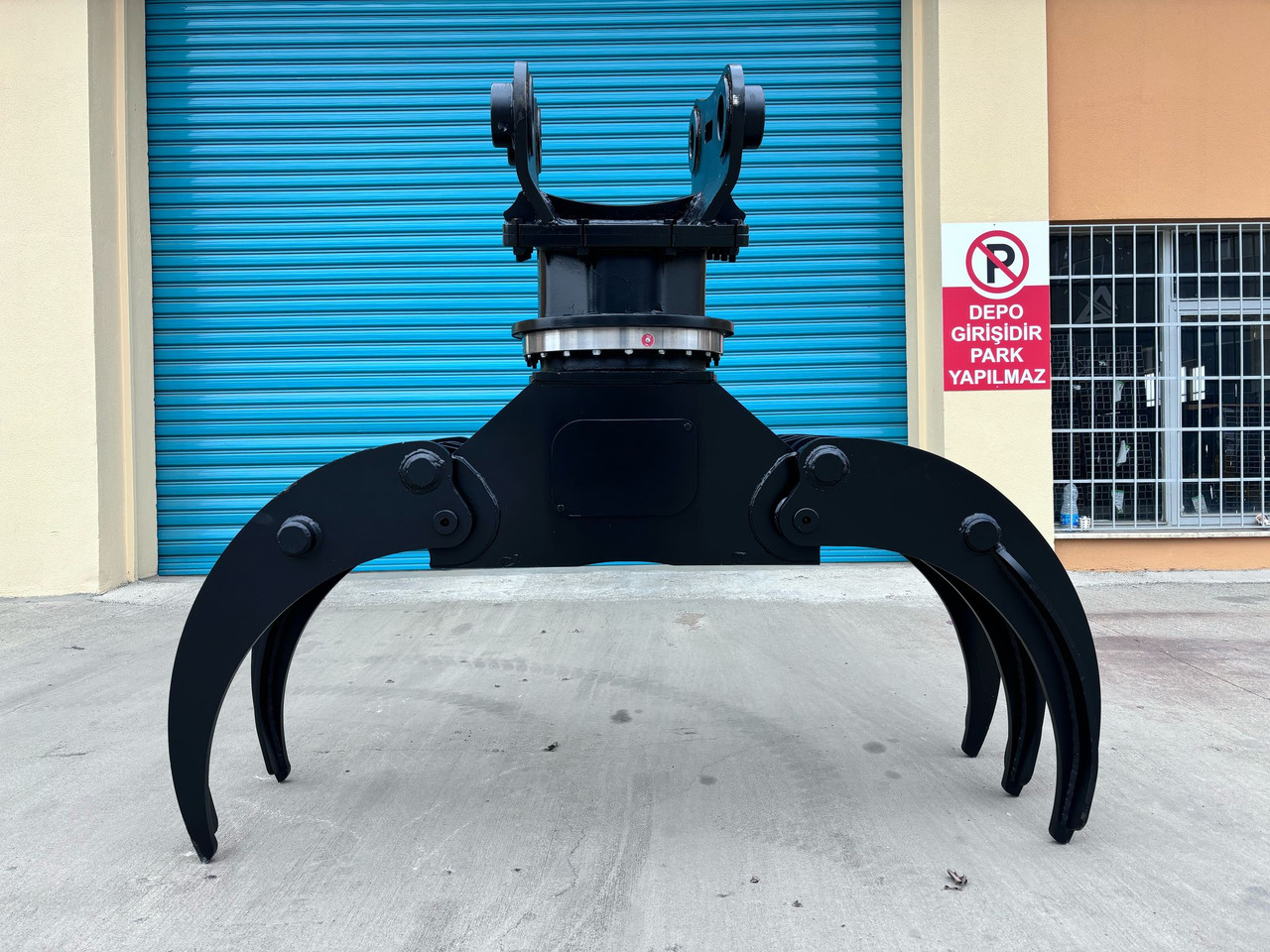 LOG - TIMBER GRAPPLE - Procesadora forestal: foto 1 LOG - TIMBER GRAPPLE - Procesadora forestal: foto 1