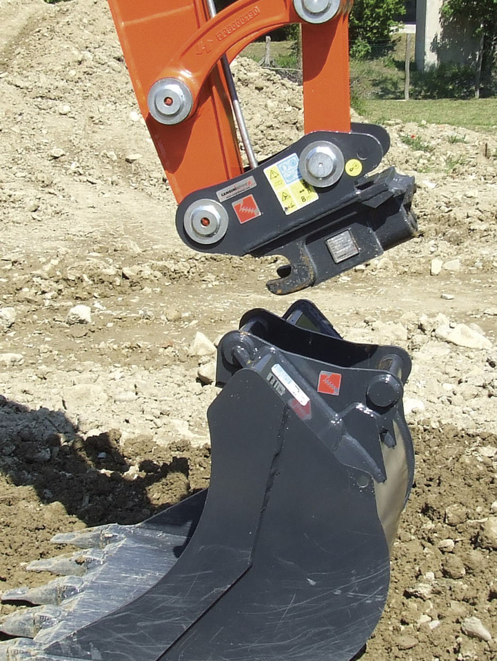 Acoplamiento rápido para Excavadora nuevo MECHANICAL QUICK COUPLER - NG ATTACHMENTS: foto 7
