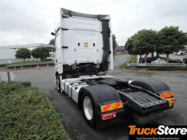 Mercedes-Benz Actros 1845 LS nRL - Cabeza tractora: foto 5 Mercedes-Benz Actros 1845 LS nRL - Cabeza tractora: foto 5